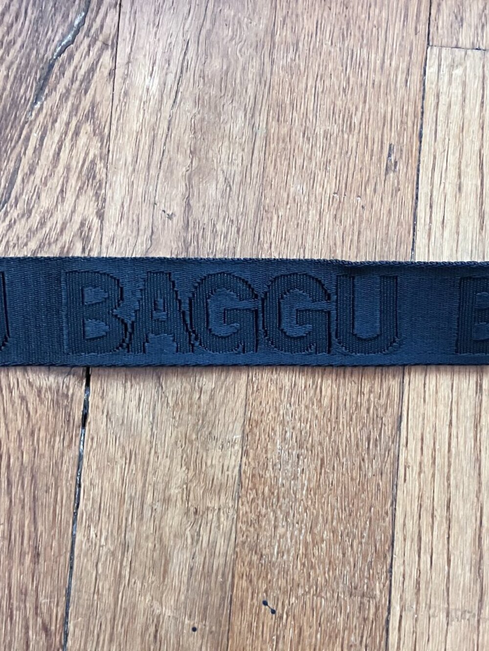 BAGGU Medium Cargo Crossbody Black - Picture 3 of 5
